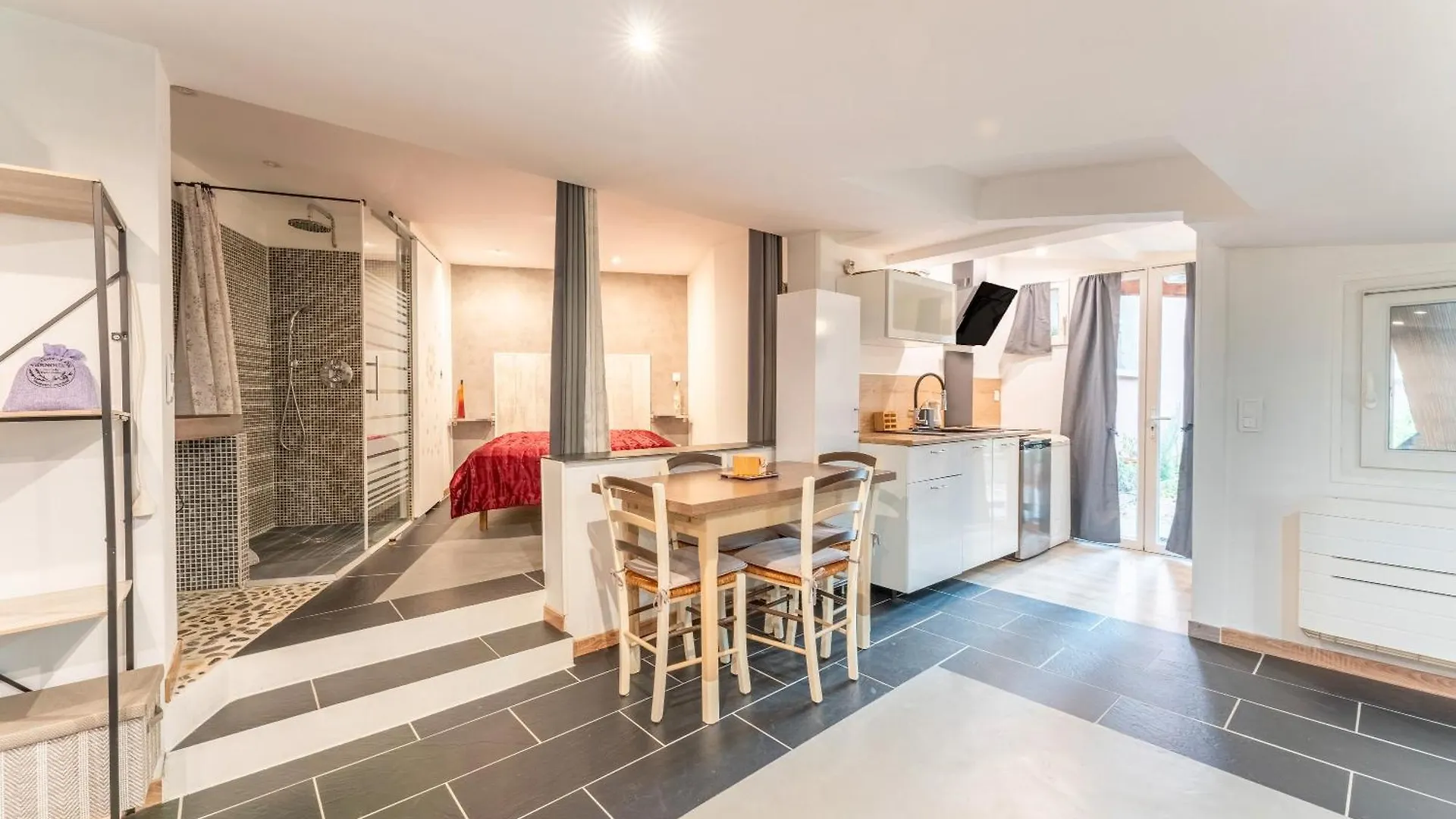 Chez Patricia En Provence Apartment Vedene 0*,
